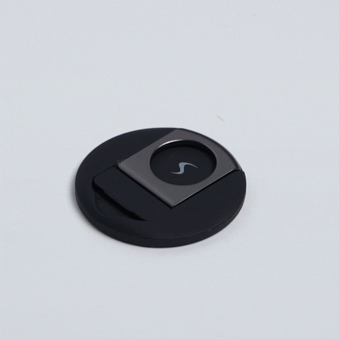 MagStand – Magnetic iPhone Mount for MacBook