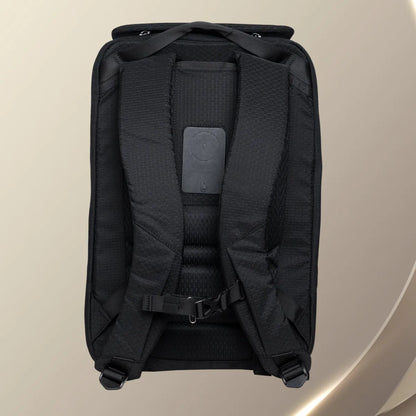 Scapade AirPack – Travel Backpack Compatible with Apple Find My™️ & TSA Lock